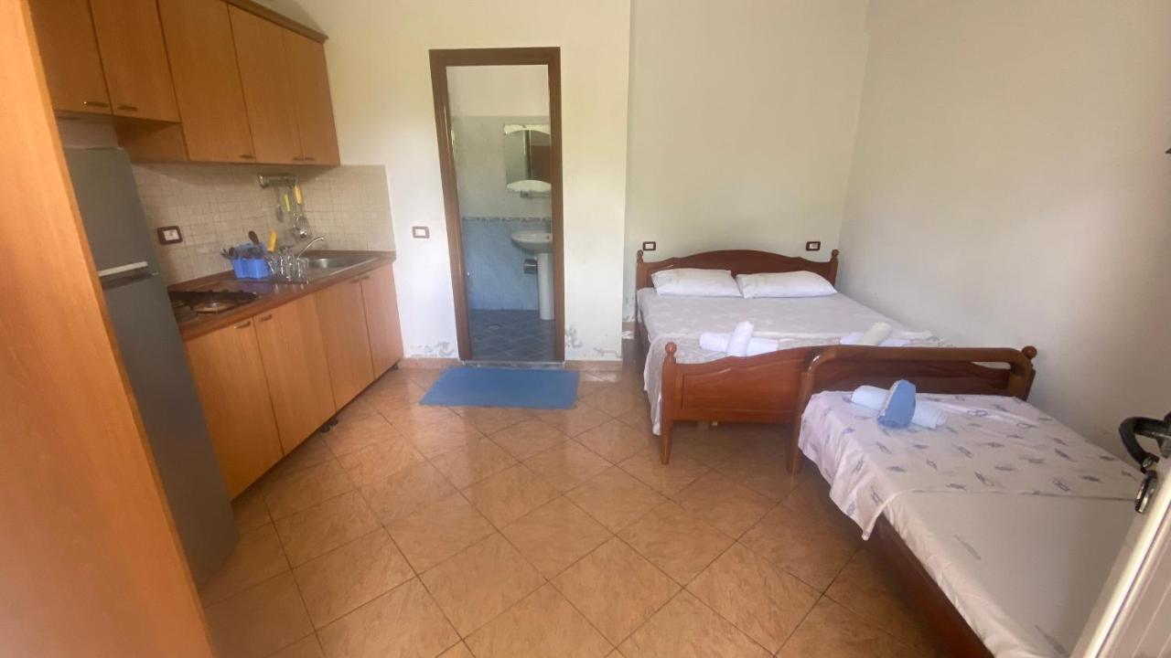 Besart Room Orikum Exterior foto